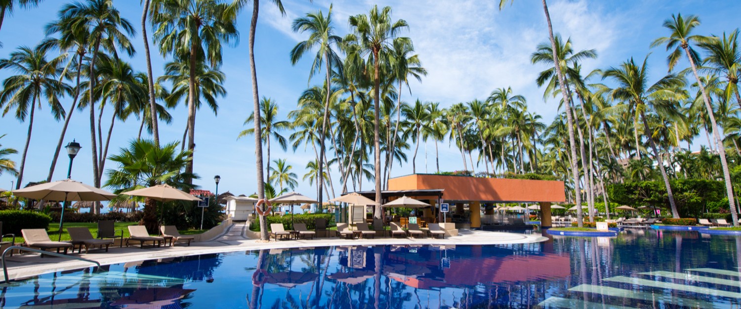 Pools, beach sports & watersports Puerto Vallarta